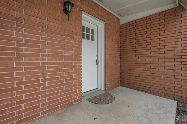 1550 Frank Road, Columbus, OH 43223