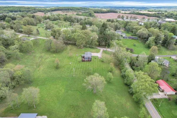 699 Cedar Run Road, Newark, OH 43055