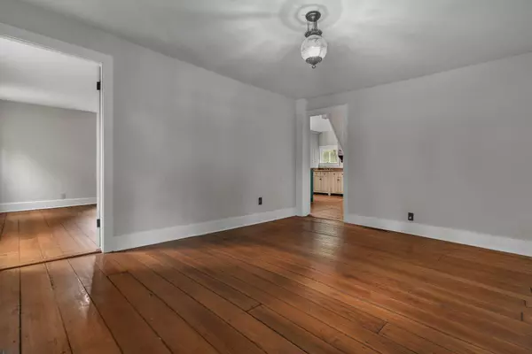 235 N Pearl Street, Granville, OH 43023