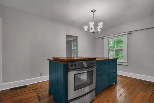 235 N Pearl Street, Granville, OH 43023