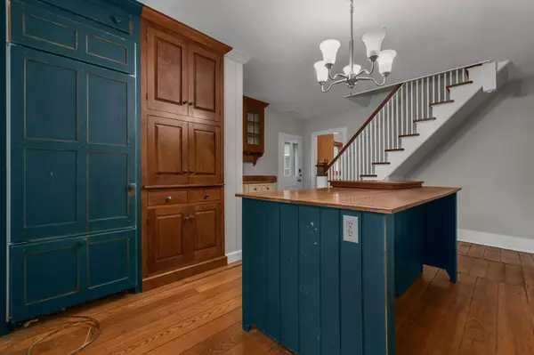 235 N Pearl Street, Granville, OH 43023