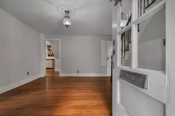 235 N Pearl Street, Granville, OH 43023