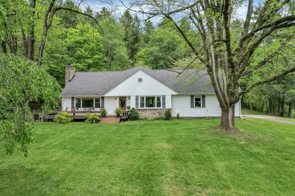 3175 Sharon Valley Road, Newark, OH 43055