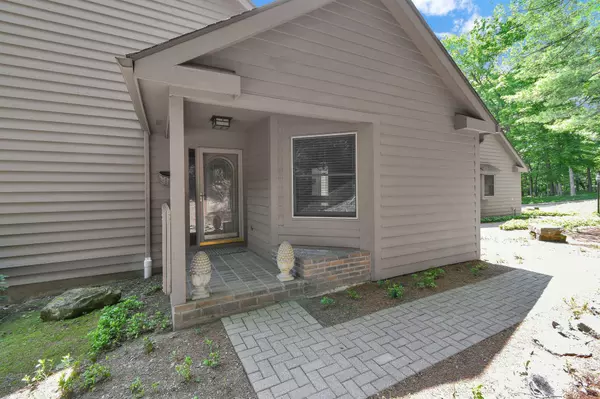 71 Donald Ross Drive, Granville, OH 43023