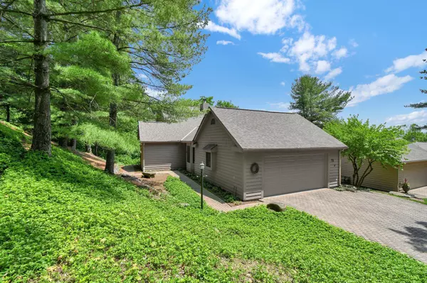 71 Donald Ross Drive, Granville, OH 43023