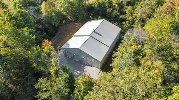 125 Fallen Ash Drive, Granville, OH 43023