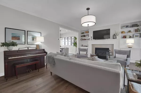 8110 Griswold Drive, New Albany, OH 43054