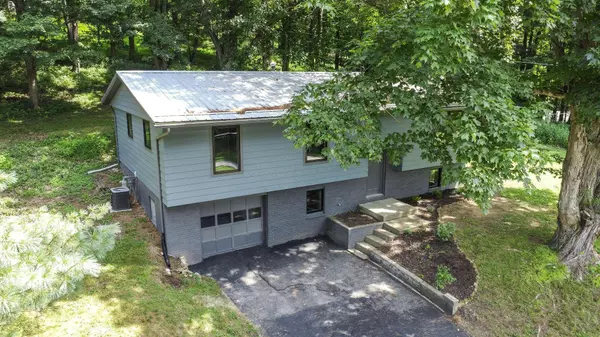 2939 Sharon Valley Road, Newark, OH 43055