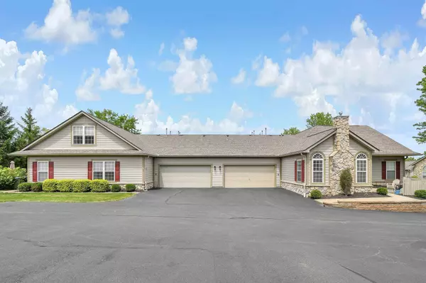 181 Reddington Village Lane, Newark, OH 43055