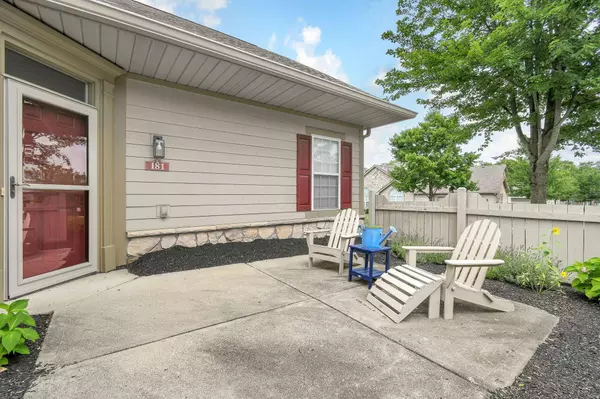 181 Reddington Village Lane, Newark, OH 43055