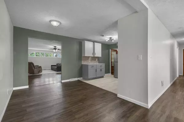 902 Terrace Drive, Heath, OH 43056