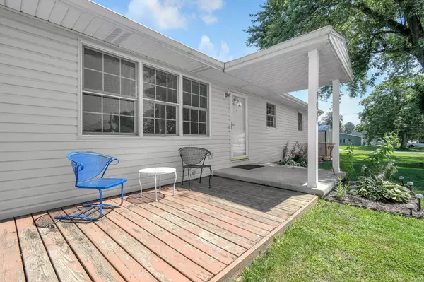 902 Terrace Drive, Heath, OH 43056