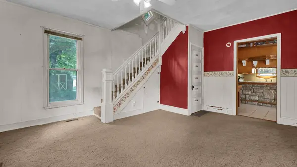 5718 Bear Hollow Road, Heath, OH 43056