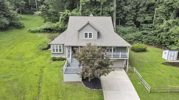 193 Walnut Hills Drive, Granville, OH 43023