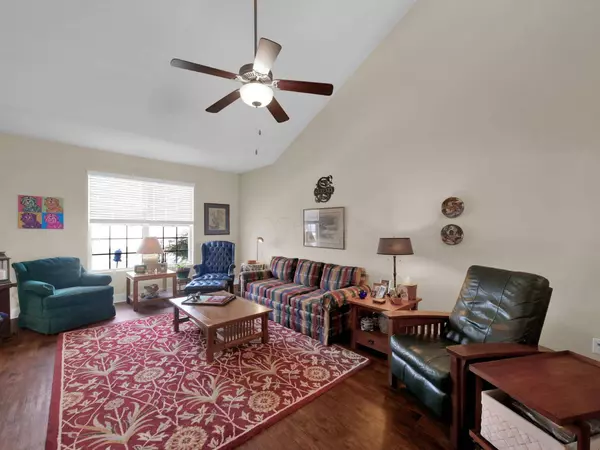 67 Neptune Avenue, Newark, OH 43055