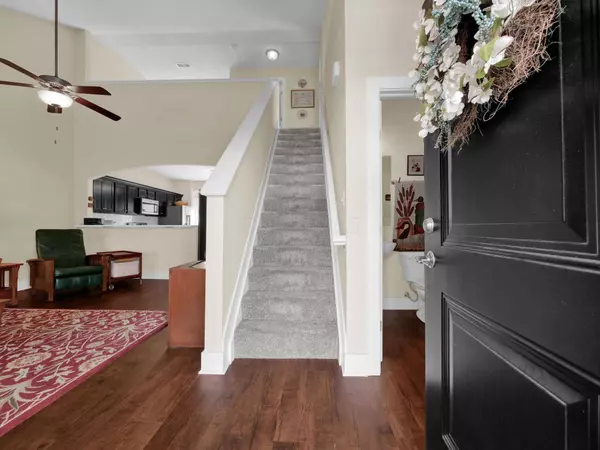 67 Neptune Avenue, Newark, OH 43055