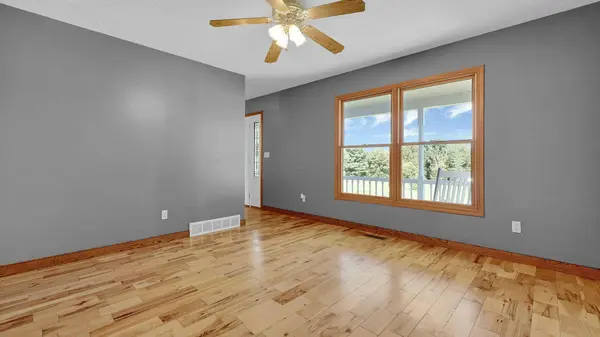 12476 Vincent Road, Mount Vernon, OH 43050