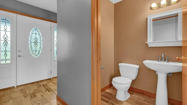 12476 Vincent Road, Mount Vernon, OH 43050