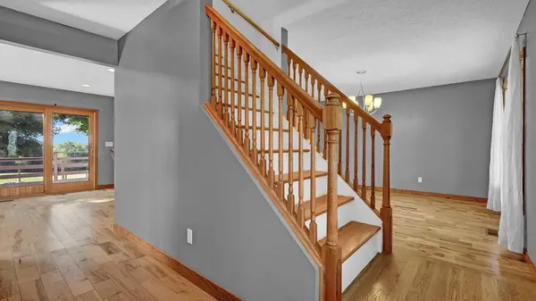 12476 Vincent Road, Mount Vernon, OH 43050