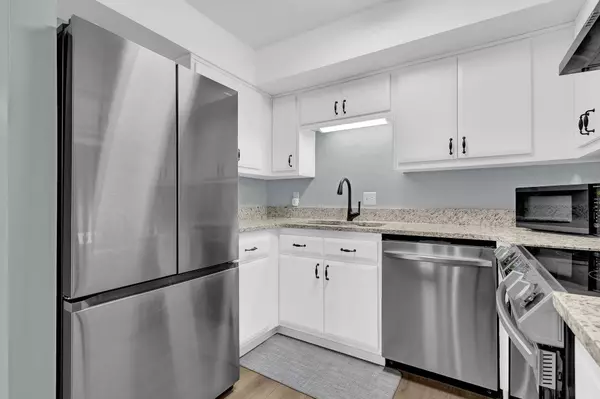 625 Country Club Drive #B-5, Newark, OH 43055