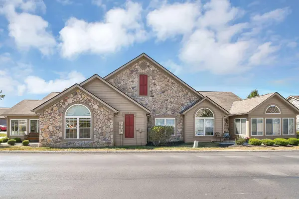 206 Kristen Way, Heath, OH 43056