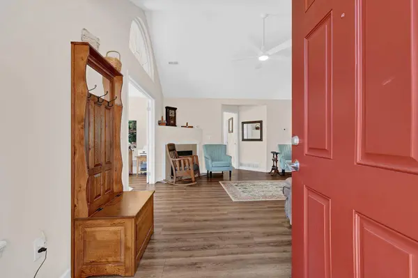 206 Kristen Way, Heath, OH 43056