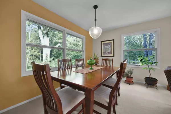 2098 Lancaster Road, Granville, OH 43023