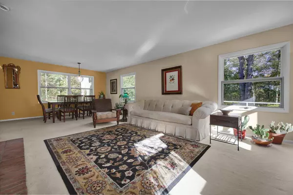 2098 Lancaster Road, Granville, OH 43023