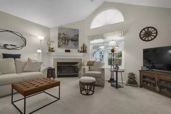 129 Abbeycross Lane, Westerville, OH 43082