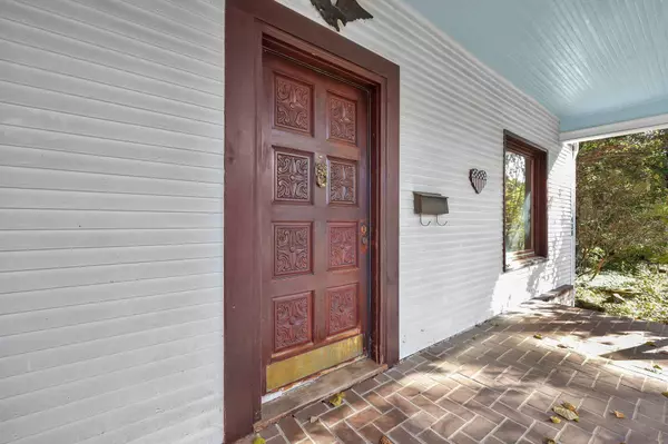 438 W College Street, Granville, OH 43023