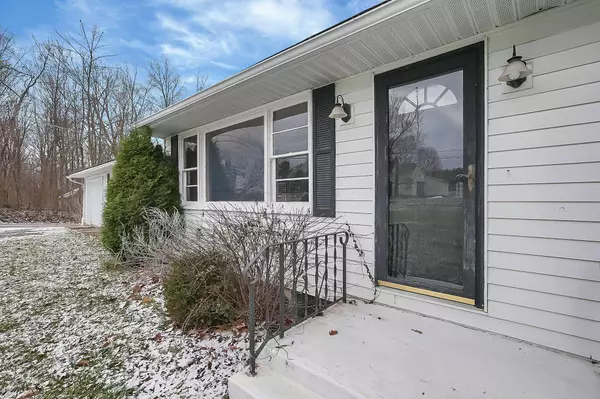 1284 Deeds Road, Granville, OH 43023