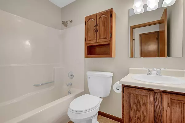 1251 Pineview Trail #A, Newark, OH 43055