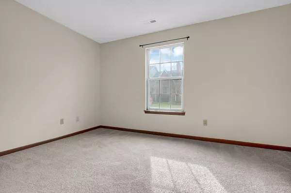 1251 Pineview Trail #A, Newark, OH 43055