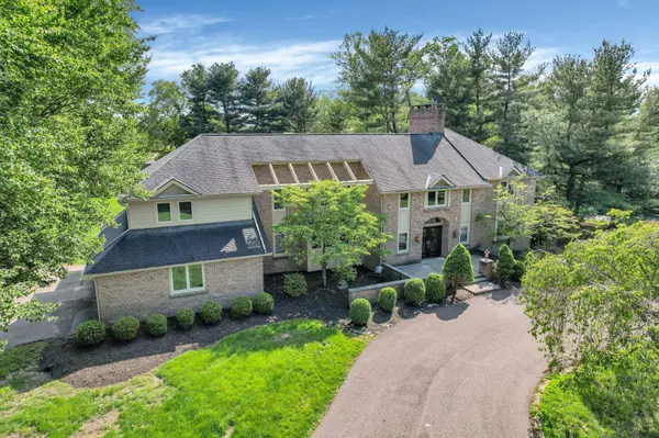 20 Waterford Court, Granville, OH 43023