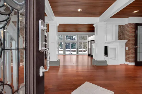 20 Waterford Court, Granville, OH 43023