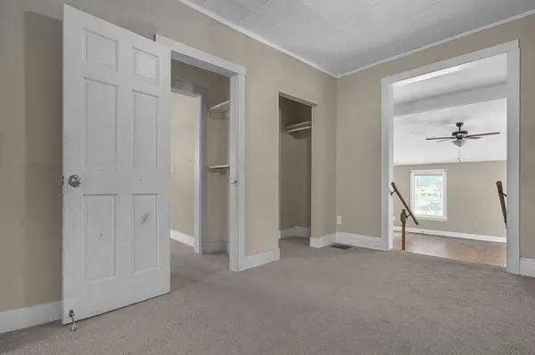 301 Locust Street, Mount Vernon, OH 43050