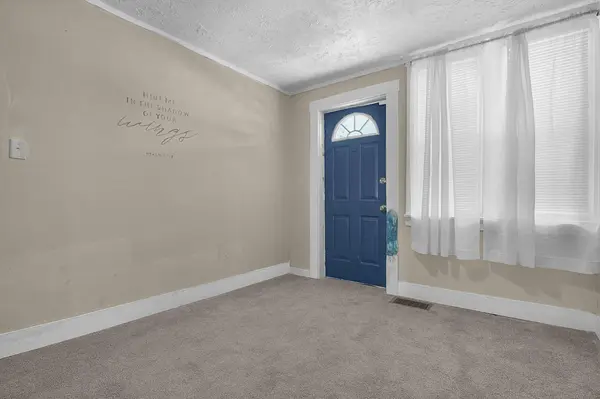 301 Locust Street, Mount Vernon, OH 43050