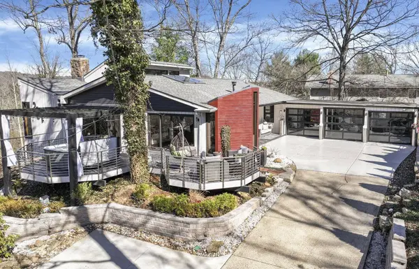 324 Mount Parnassus Drive, Granville, OH 43023