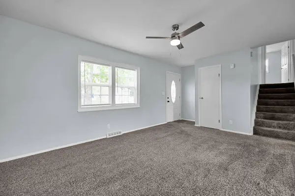56 Annette Avenue, Newark, OH 43055