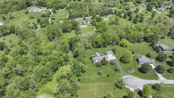 164 Canyon Villa Drive, Hebron, OH 43025
