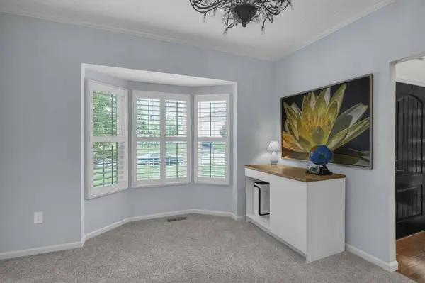 273 Auburn Drive, Newark, OH 43055
