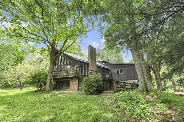 3940 Hankinson Road, Granville, OH 43023