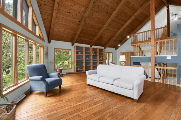 3940 Hankinson Road, Granville, OH 43023