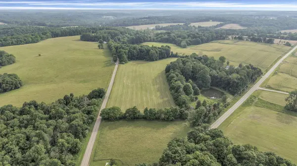 6131 Chatham Road, Granville, OH 43023