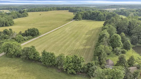 6229 Chatham Road, Granville, OH 43023