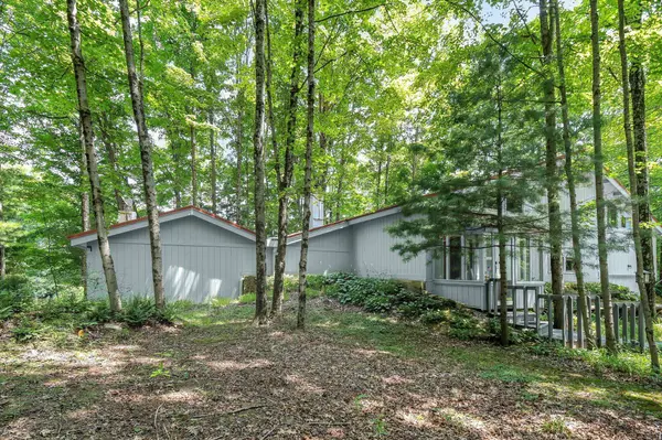 10365 National Road, Thornville, OH 43076