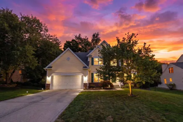 2602 Crestview Woods Drive, Newark, OH 43055