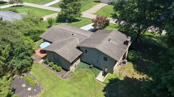 634 Knoll Drive, Granville, OH 43023
