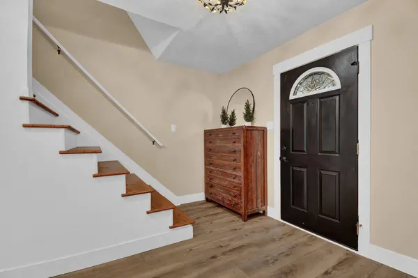 3199 Hazelton Etna Road, Alexandria, OH 43001