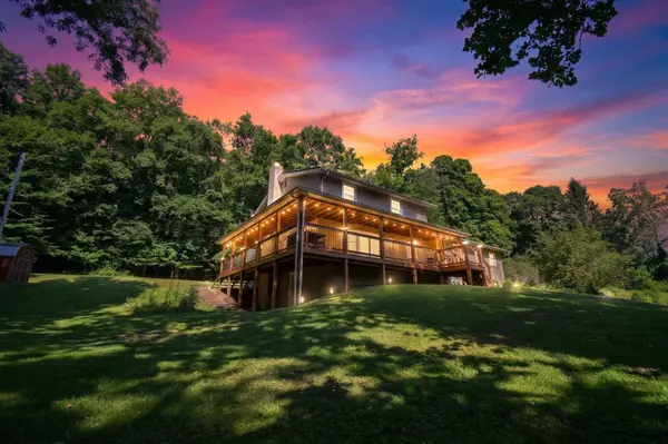 3199 Hazelton Etna Road, Alexandria, OH 43001